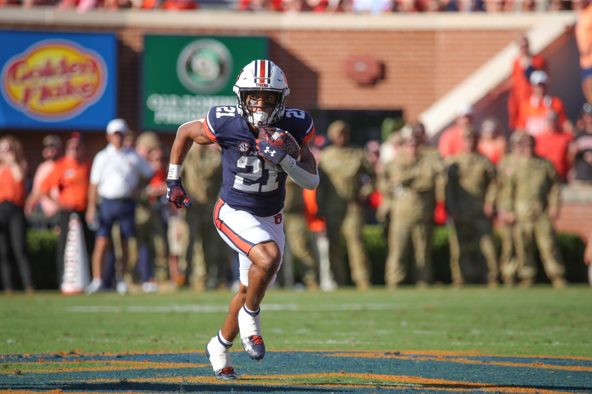 Brian Battie vs Georgia Eric Starling/Auburn Daily 